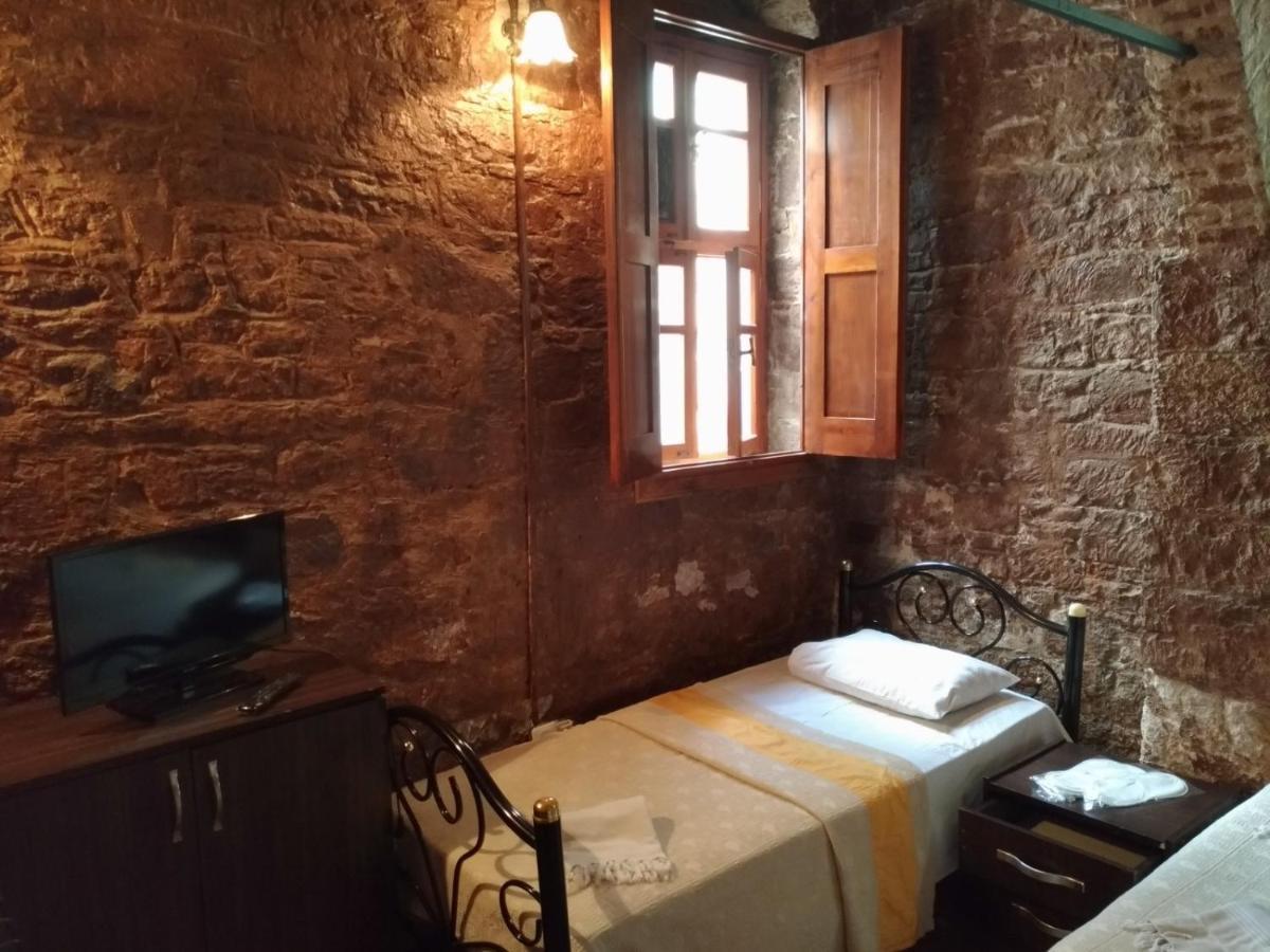 Ayfada Cafe & Pension Ayvalik Exterior photo